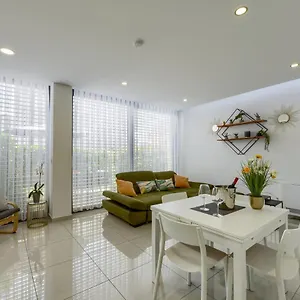 Ivy Apartment
