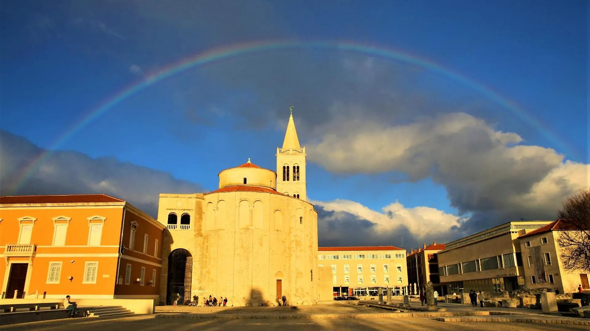 The Big Blue - Old Town Center Apartment Zadar Croatia